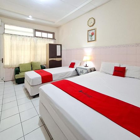 Reddoorz Syariah At Griya Raharja Klaten Luaran gambar