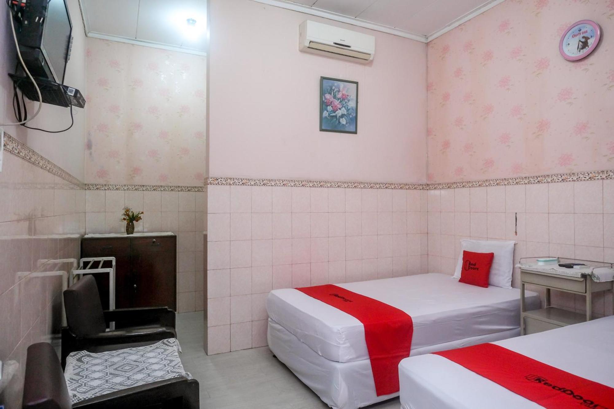 Reddoorz Syariah At Griya Raharja Klaten Luaran gambar