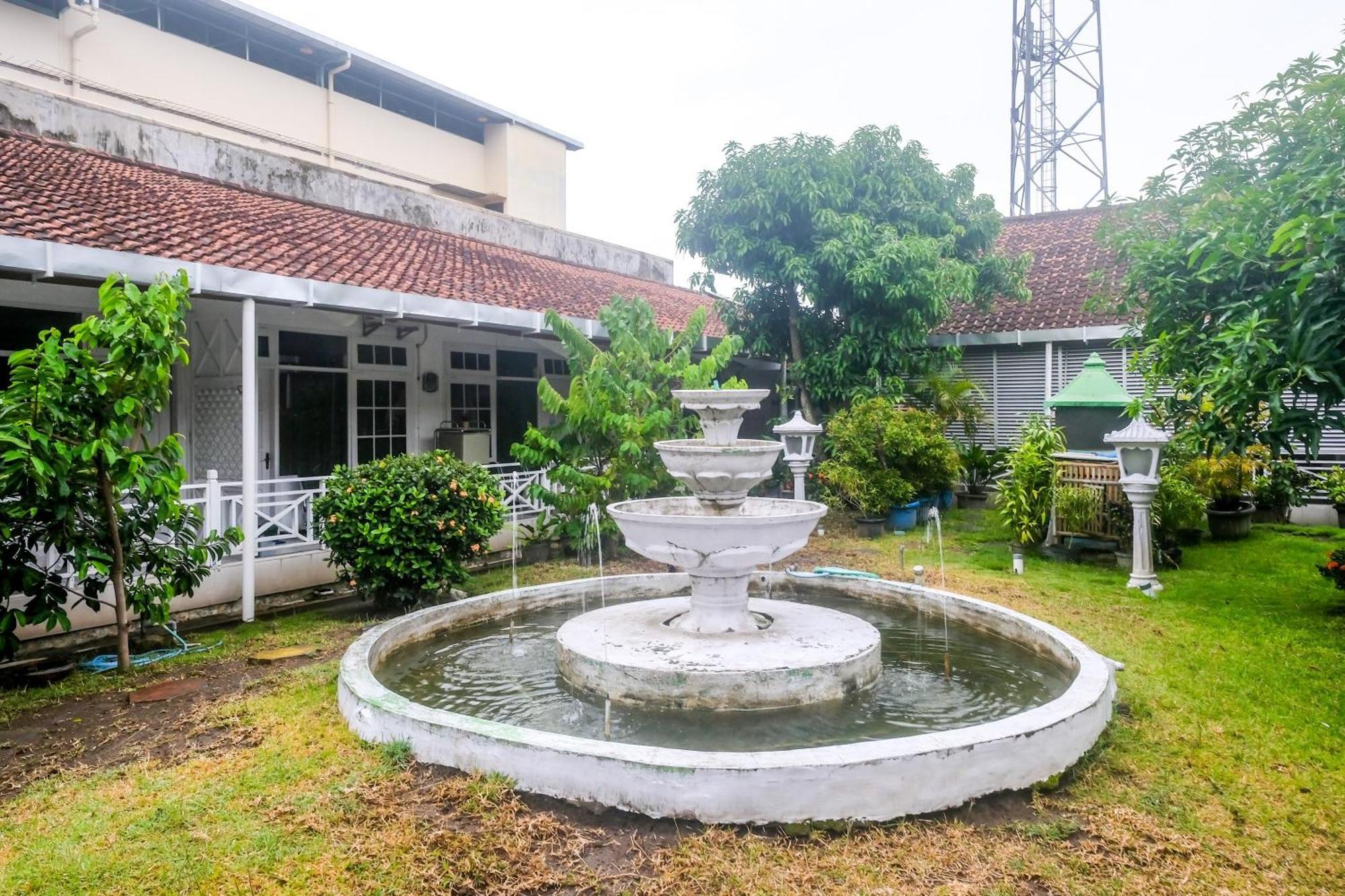 Reddoorz Syariah At Griya Raharja Klaten Luaran gambar