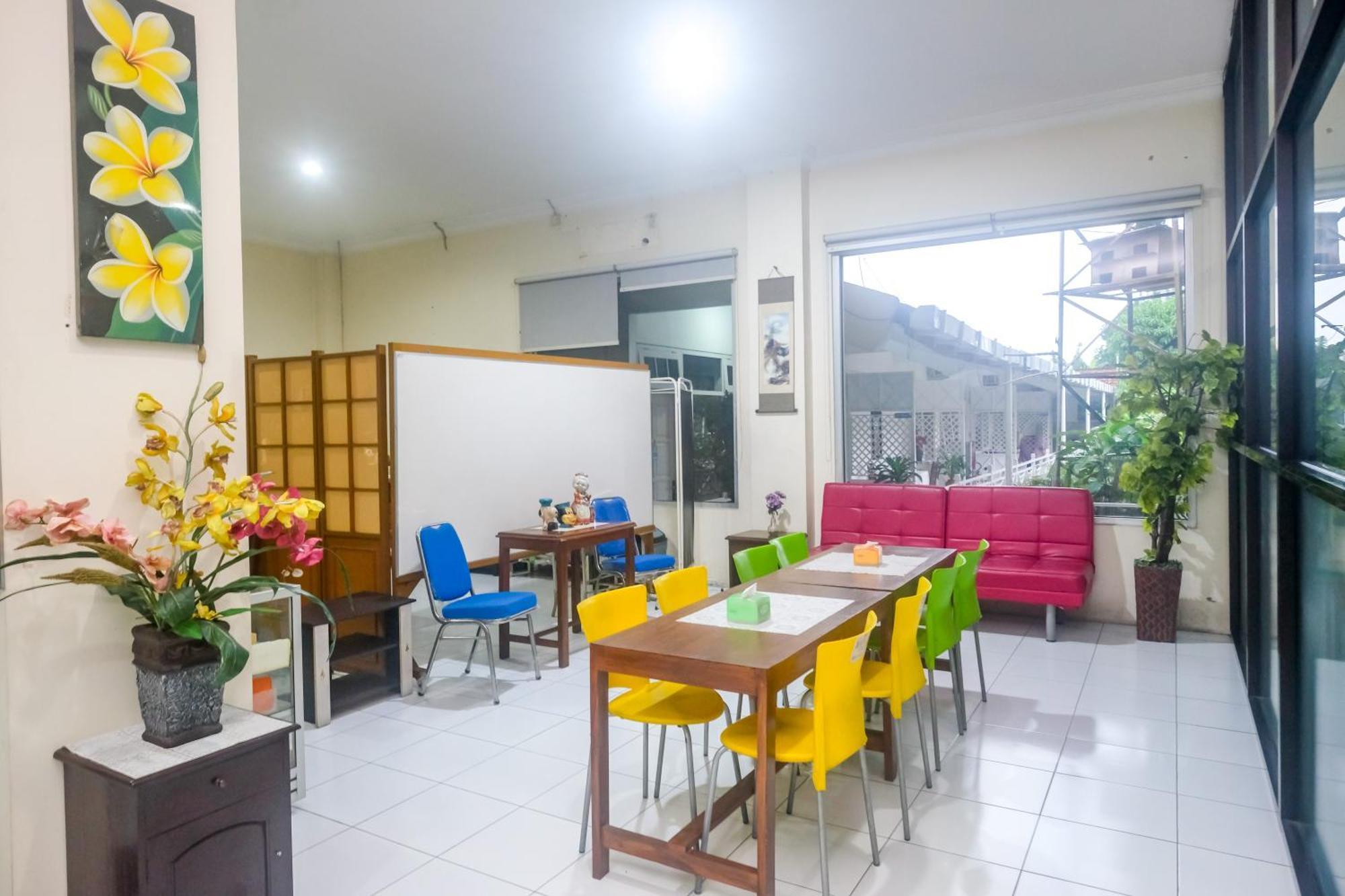 Reddoorz Syariah At Griya Raharja Klaten Luaran gambar
